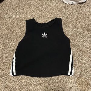 black tank crop top